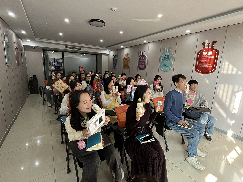 40FCAC060F209AE23A7E5E071EC34D6F.jpg